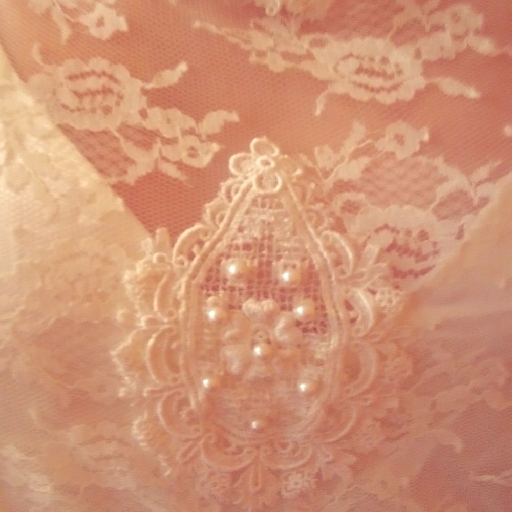 🌹 details impeccable 👰 Wedding 👗 & matching Vail (vintage wedding dress )